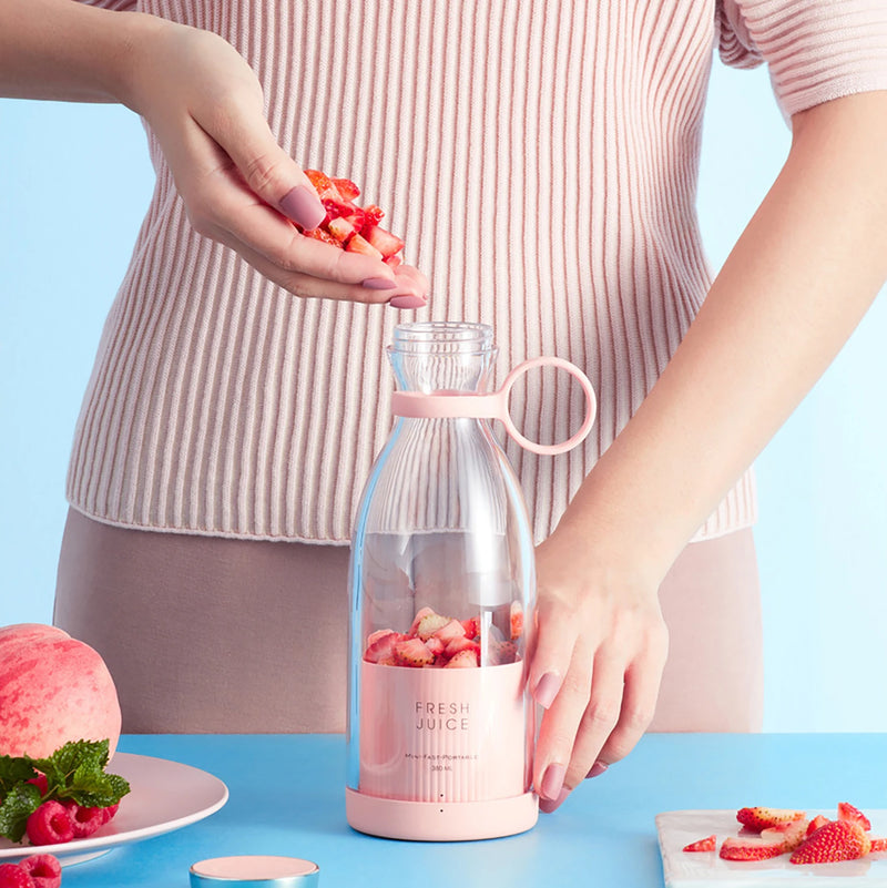 1PC mini espremedor de frutas sem fio portátil.
